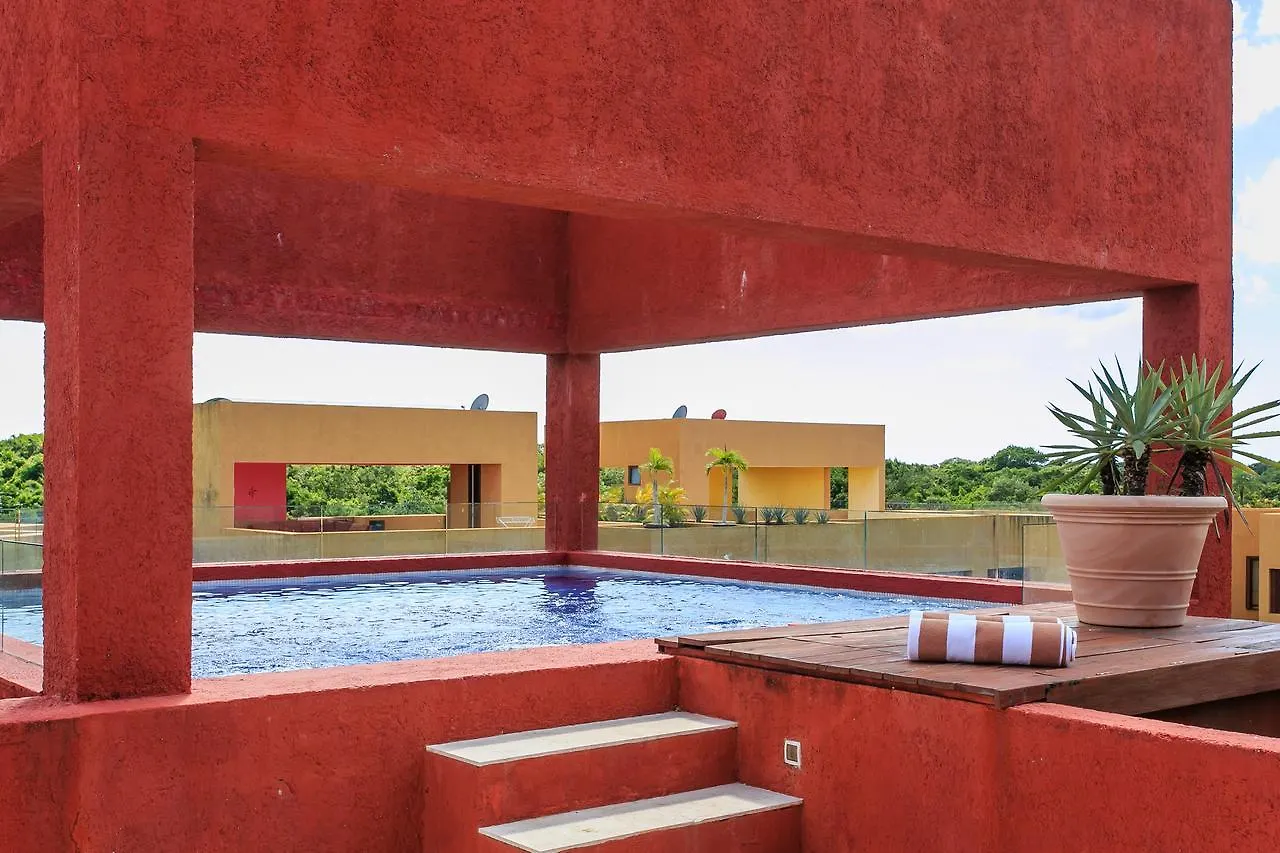 Private Pool Penthouse, Bikes Plus Resort Pool Onsite! Playa del Carmen Apartment