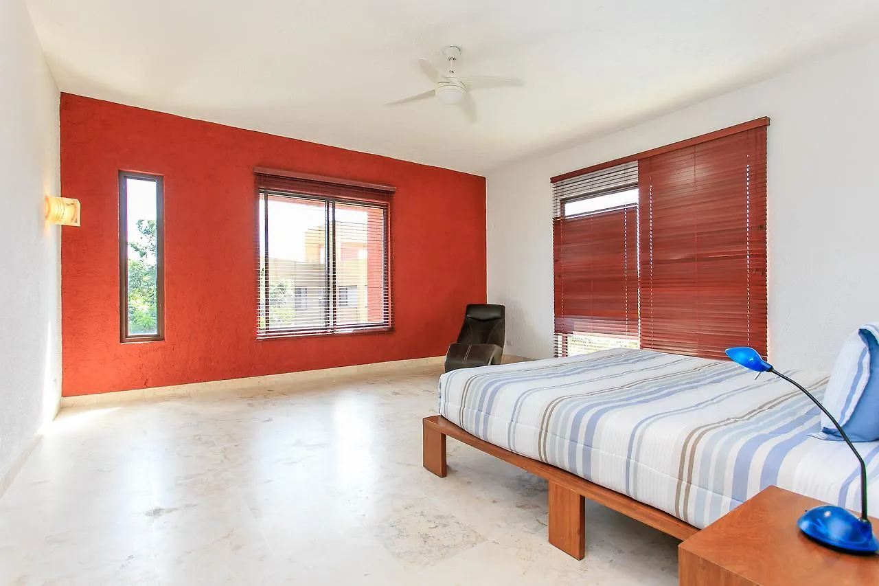 Apartment Private Pool Penthouse, Bikes Plus Resort Pool Onsite! Playa del Carmen