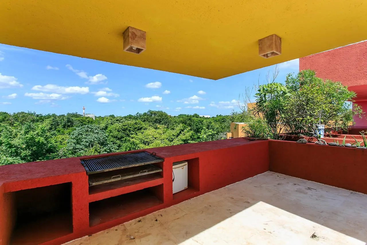 Private Pool Penthouse, Bikes Plus Resort Pool Onsite! Playa del Carmen Apartment
